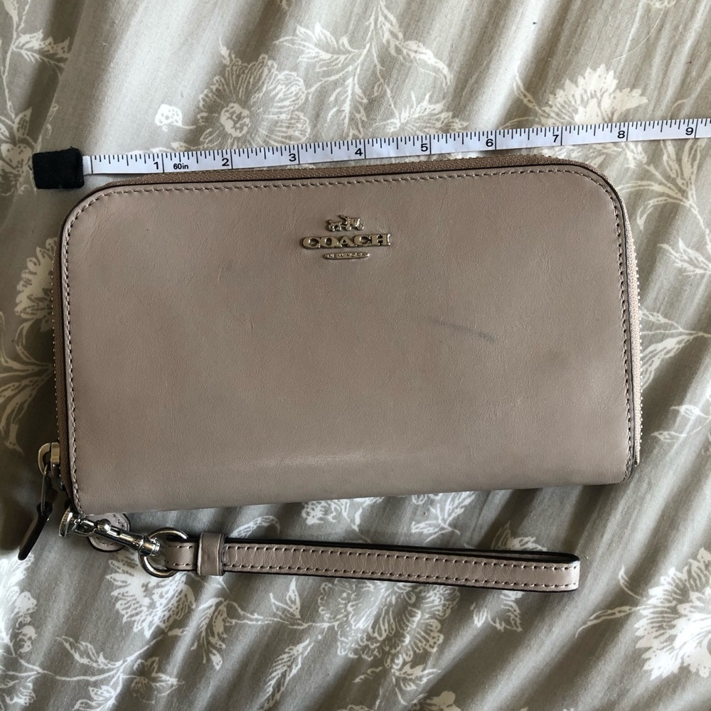Coach leather wallet/wristlet